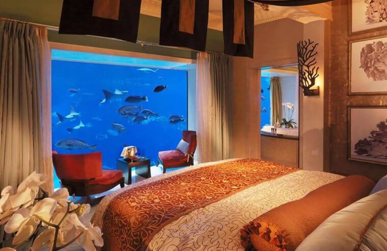 Luxurious Underwater Hotels