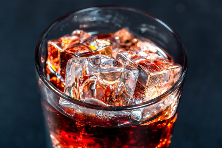 Never Ask For Heavy Iced Drinks In A Non-Refill Restaurant