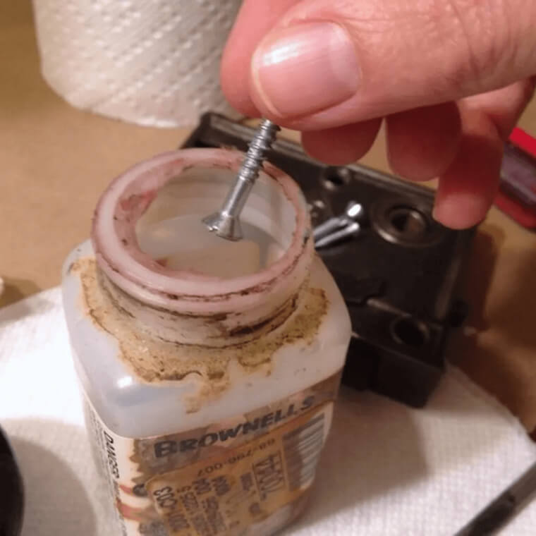 Vinegar For Squeaky Clean Screws
