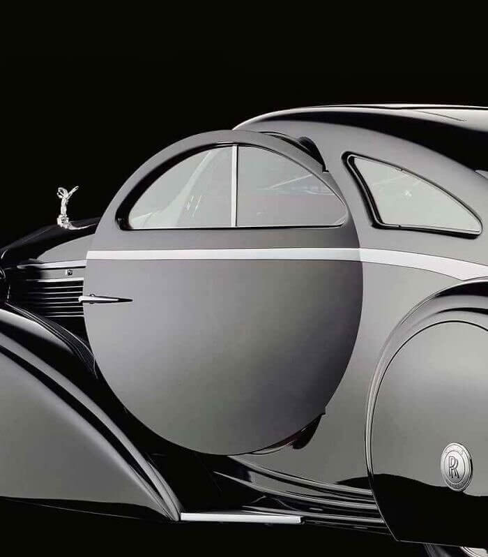 The Round Door of the Rolls