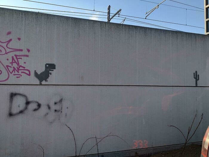 Dinosaur On The Run