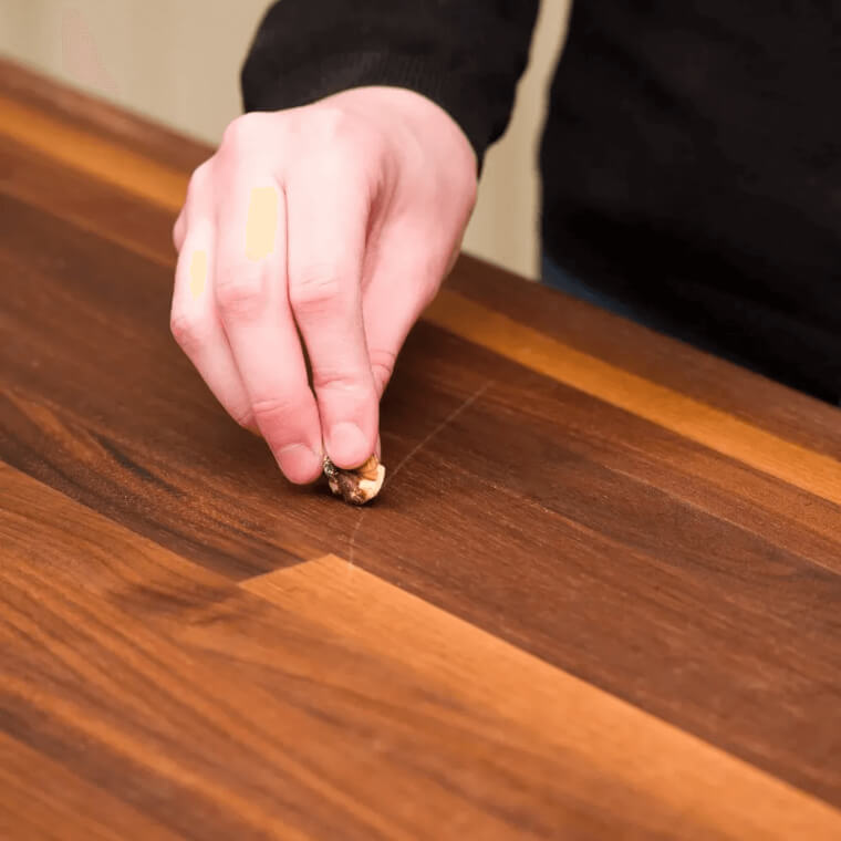 Here's How To Remove Wood Scratches