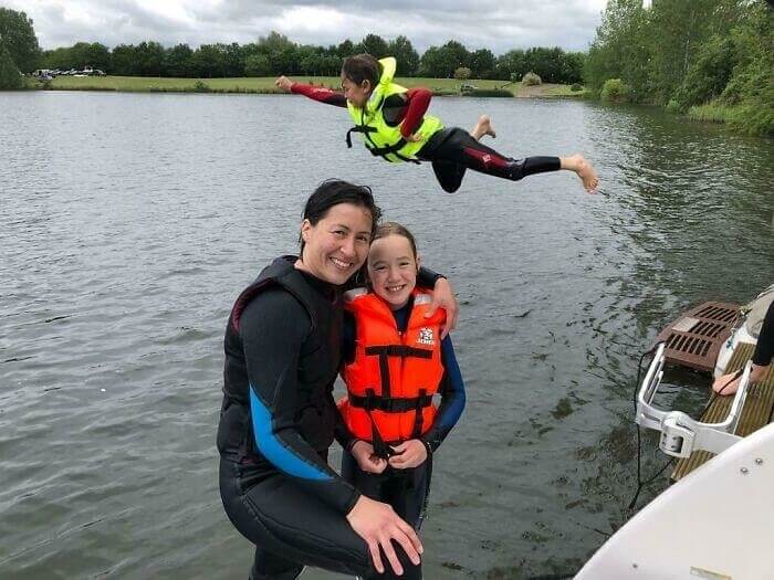 A Whole Other Level Of Photobombing