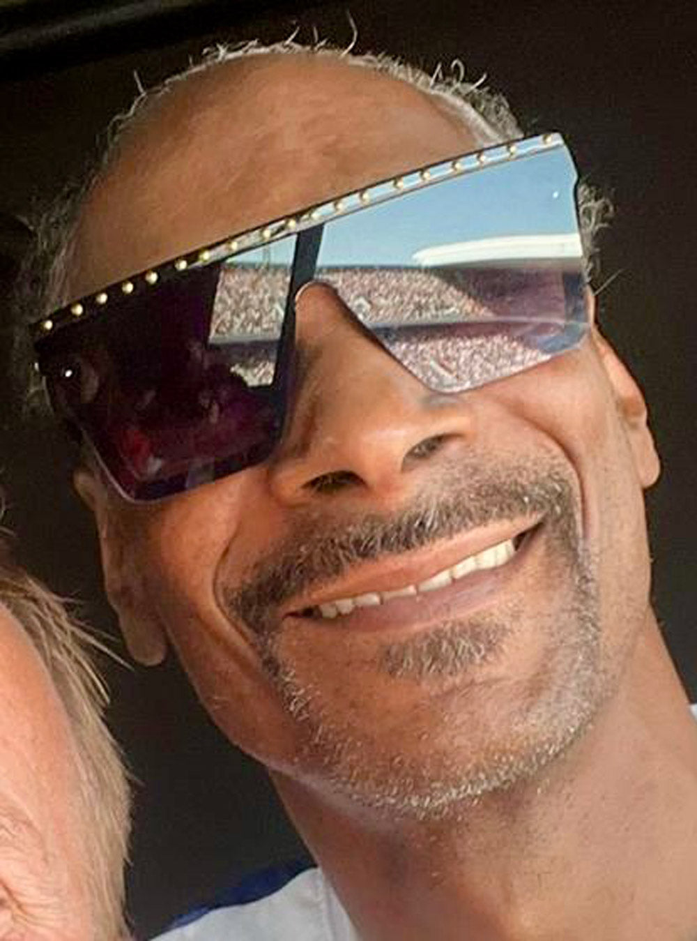Snoop Dogg Breaks Hearts with Farewell to Loyal Frenchie Juelz